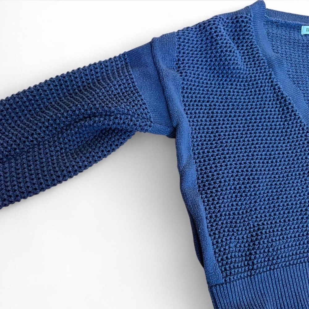 Elizabeth and James Blue knit Cotton Cropped Cardigan Sweater Button size Medium - Picture 4 of 8